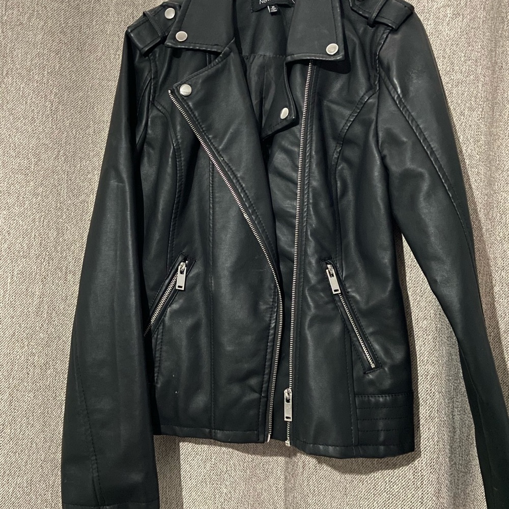 Women's Black faux leather Jacket